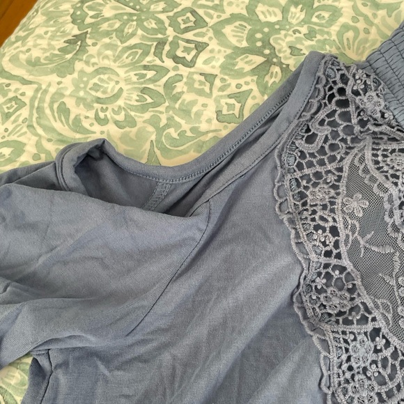 NWOT Venus Open Shoulder Top Medium - Picture 4 of 6